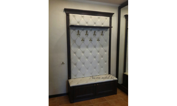 Прихожая 002 с каретной стяжкой